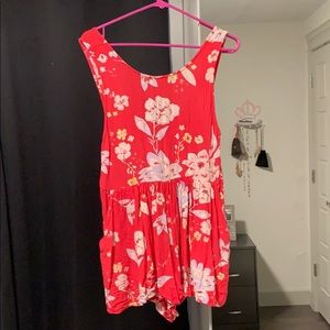Billabong floral romper, size small
